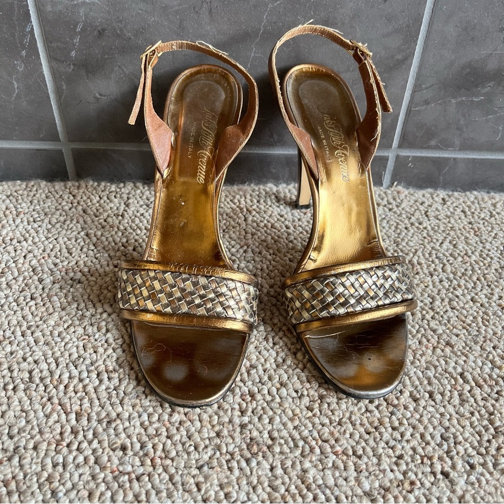 Vintage Saks Fifth Ave gold/bronze/silver heels, size 7.5